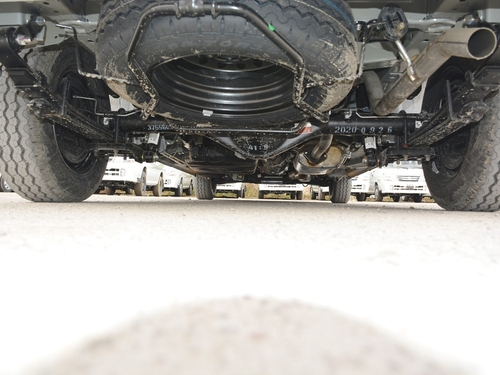 2021款 金杯海狮王 2.0L商务王系列舒享型标准顶9座1TZS