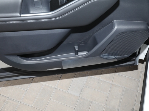 2022款 汉兰达 双擎 2.5L 四驱至尊版 7座