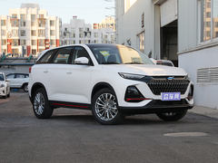 2022款 长安欧尚X7 PLUS 1.5T 蓝鲸自动尊享型