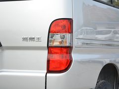 2021款 金杯海狮王 2.0L商务王系列舒享型标准顶9座1TZS