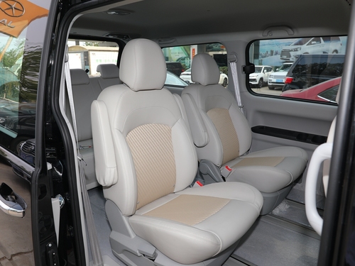 2021款 瑞风M4 2.0L 手动商务版