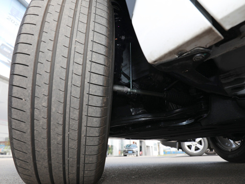 2022款 汉兰达 双擎 2.5L 四驱至尊版 7座