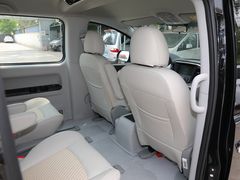 2021款 瑞风M4 2.0L 手动商务版