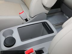 2021款 瑞风M4 2.0L 手动商务版