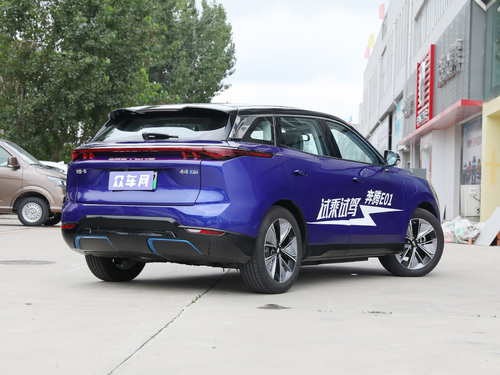 2020款 奔腾E01 空间曲率型