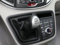 2021款 瑞风M4 2.0L 手动商务版