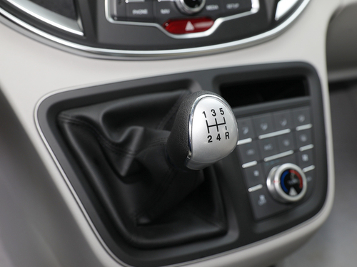 2021款 瑞风M4 2.0L 手动商务版