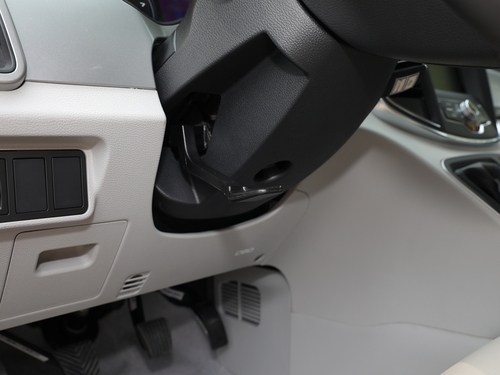 2021款 瑞风M4 2.0L 手动商务版