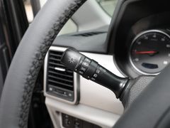 2021款 瑞风M4 2.0L 手动商务版