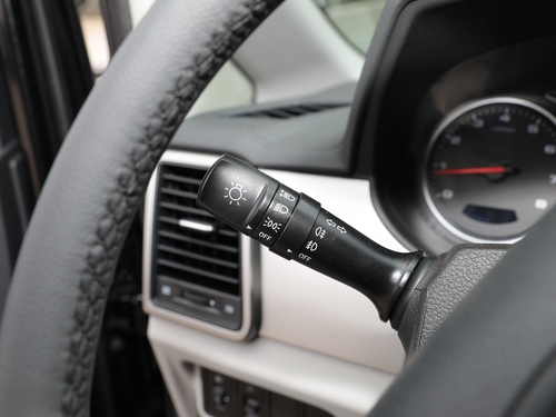 2021款 瑞风M4 2.0L 手动商务版