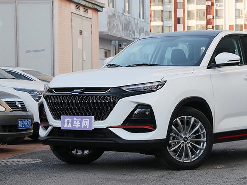 2022款 长安欧尚X7 PLUS 1.5T 蓝鲸自动尊享型