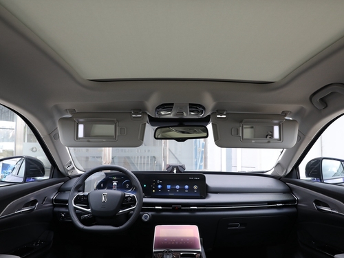 2020款 奔腾E01 空间曲率型