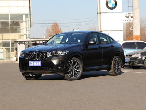 2022款 宝马X4 xDrive 30i M运动套装