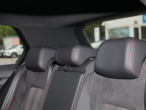 2021款 高尔夫 380TSI DSG GTI