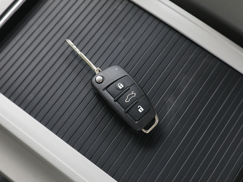 2021款 瑞风M4 2.0L 手动商务版