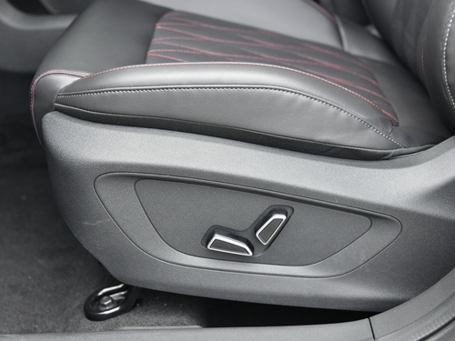 2022款 长安CS55 PLUS 第二代 1.5T DCT领航型