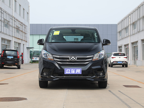 2021款 上汽大通G10 2.0T 自动智享版 汽油 7座