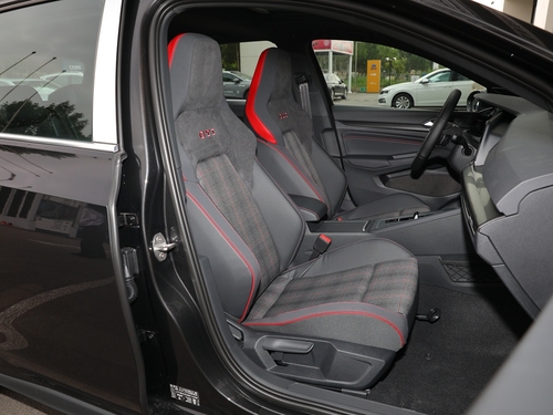 2021款 高尔夫 380TSI DSG GTI