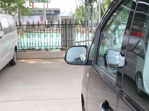 2021款 瑞风M4 2.0L 手动商务版