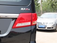 2021款 瑞风M4 2.0L 手动商务版