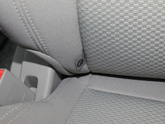 2021款 上汽大通G10 2.0T 自动智享版 汽油 7座