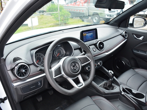 2022款 风光500 1.5L 手动悦享型