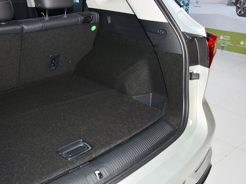 2022款 荣威RX5 MAX 330TGI 自动有为尊贵版