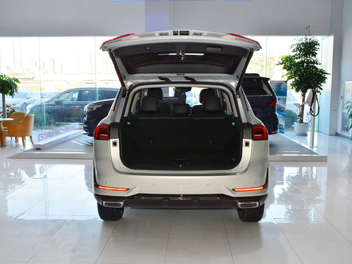 2022款 荣威RX5 MAX 330TGI 自动有为尊贵版