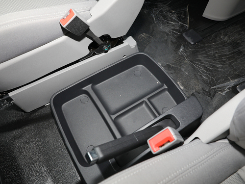 2021款 上汽大通G10 2.0T 自动智享版 汽油 7座