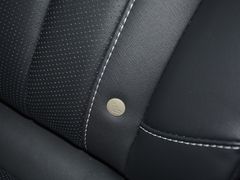 2022款 荣威RX5 MAX 330TGI 自动有为尊贵版