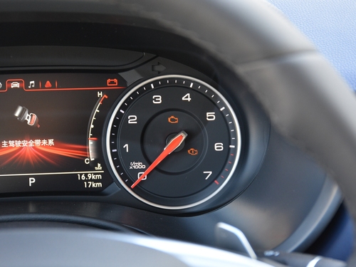 2021款 大将军 2.0T装甲大将军自动两驱休闲版尊享型标箱4G20TI5