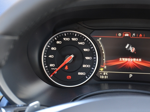 2021款 大将军 2.0T装甲大将军自动两驱休闲版尊享型标箱4G20TI5