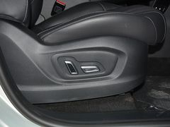 2022款 荣威RX5 MAX 330TGI 自动有为尊贵版