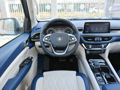 2021款 大将军 2.0T装甲大将军自动两驱休闲版尊享型标箱4G20TI5