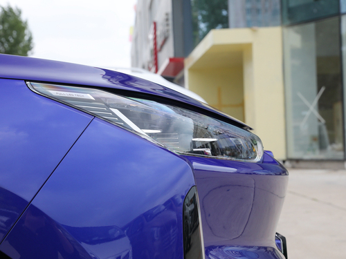 2020款 奔腾E01 空间曲率型