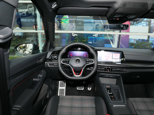 2021款 高尔夫 380TSI DSG GTI