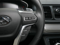 2021款 上汽大通G10 2.0T 自动智享版 汽油 7座