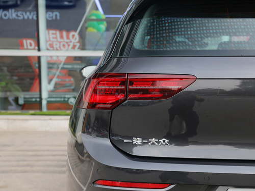 2021款 高尔夫 380TSI DSG GTI