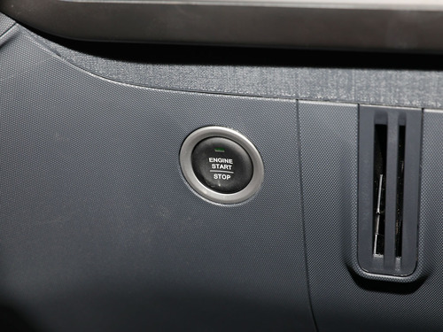 2021款 五菱NanoEV 迪士尼疯狂动物城JUDY限定款