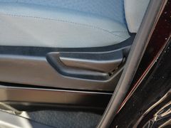 2021款 金杯海狮王 2.0L城运王系列畅运型高顶6座1TZS