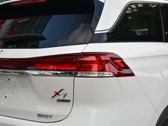 2022款 长安欧尚X7 PLUS 1.5T 蓝鲸版自动Geeker领航型