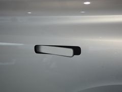 2022款 荣威RX5 MAX 330TGI 自动有为尊贵版