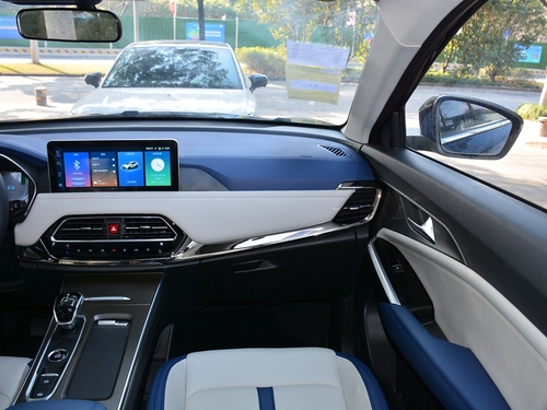 2022款 思皓X8 大圣版 300T DCT悟空型 7座