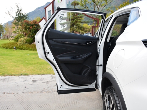 2021款 长安欧尚X5 1.5T DCT尊贵型