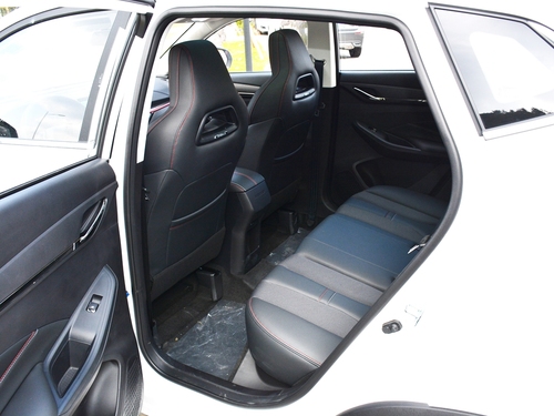 2021款 长安欧尚X5 1.5T DCT尊贵型