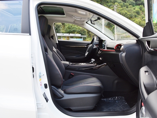 2021款 长安欧尚X5 1.5T DCT尊贵型