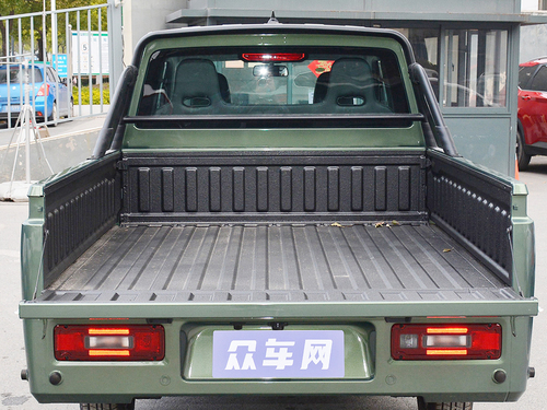 2021款 五菱征途 1.5L开拓型LAR