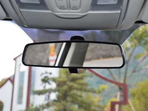 2021款 长安欧尚X5 1.5T DCT尊贵型