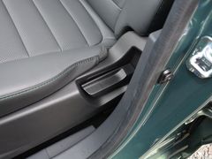 2021款 五菱征途 1.5L开拓型LAR