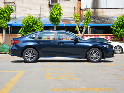 2022款 思域 240TURBO CVT劲动版